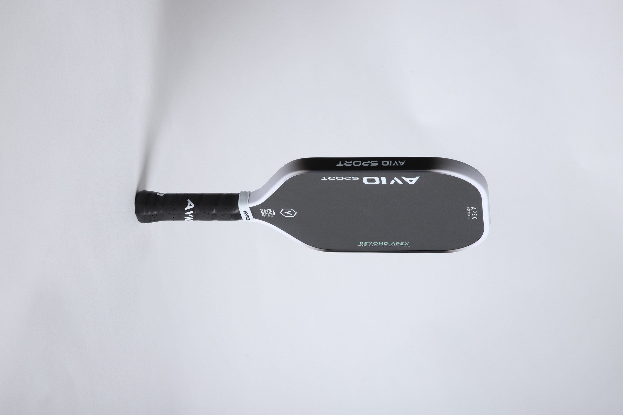 측면에서 본 AVIO APEX 패들